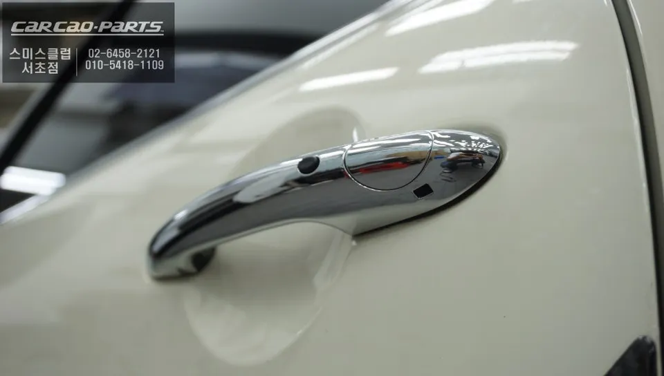 BMW MINI Ghost Door Review — Enhanced Convenience photo 2