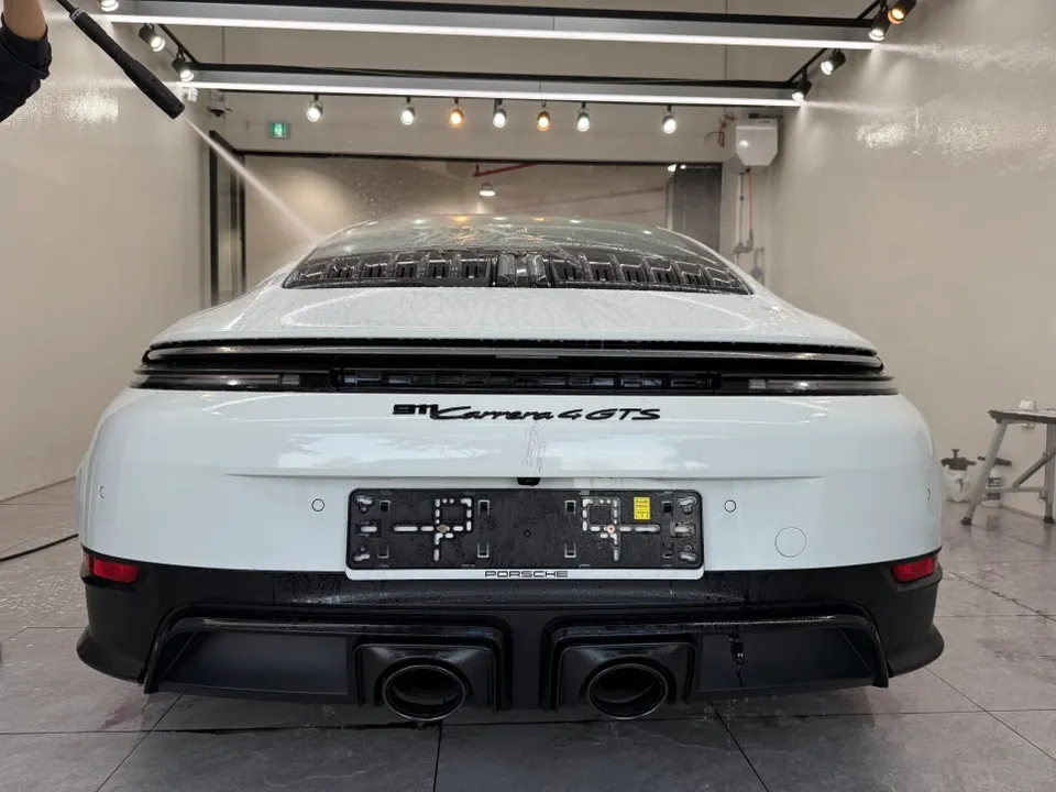 ポルシェ 911 カレラ PPF施工事例|費用目安・仕上がり 施工写真 3-3