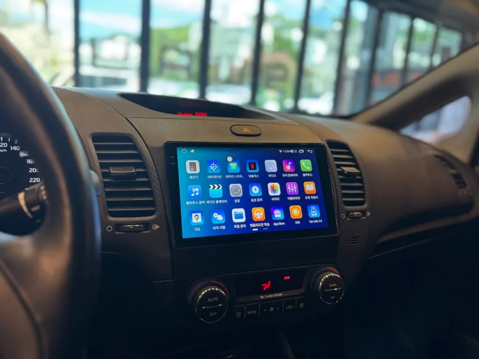 Kia K3のAndroid Auto・CarPlay取付事例 施工写真 5