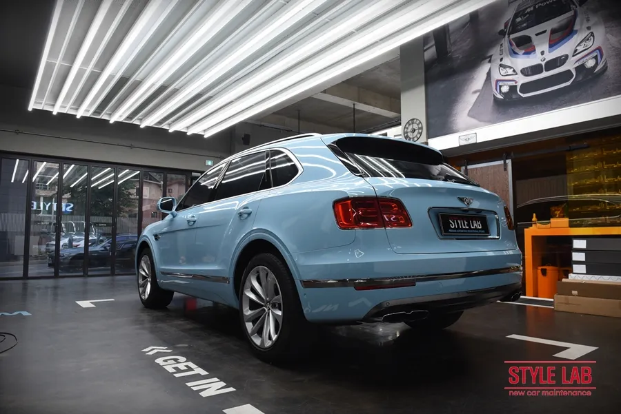 Bentley Bentayga vinyl wrap - Bentley Bentayga Vinyl Wrap Review: Color Change Cost & Results photo 5