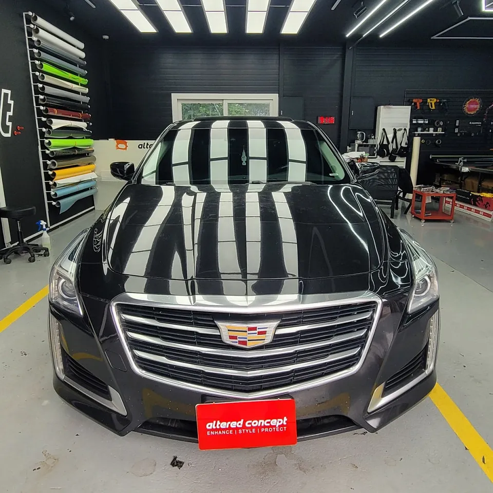 Cadillac CTSのカーラッピング事例|クロームパーツの質感変化 施工写真 1-3