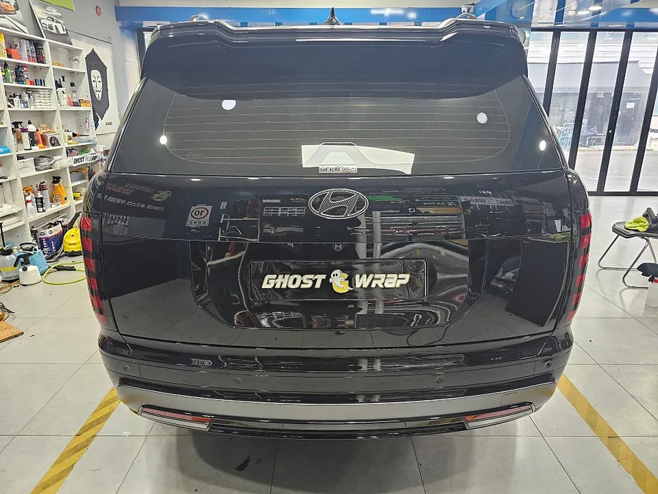 Hyundai Palisadeのカーラッピング事例|費用目安・仕上がり 施工写真 3-1