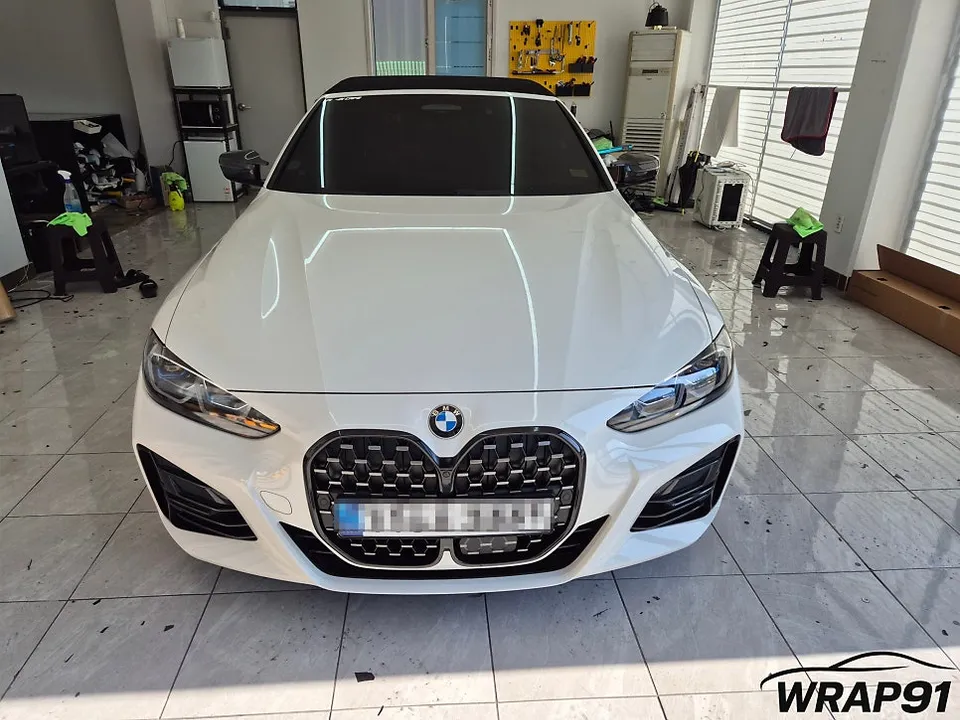 BMW 4シリーズ カブリオレのカーラッピング事例｜費用目安・仕上がり 施工写真 1-1