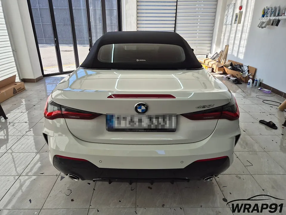 BMW 4シリーズ カブリオレのカーラッピング事例｜費用目安・仕上がり 施工写真 2-1