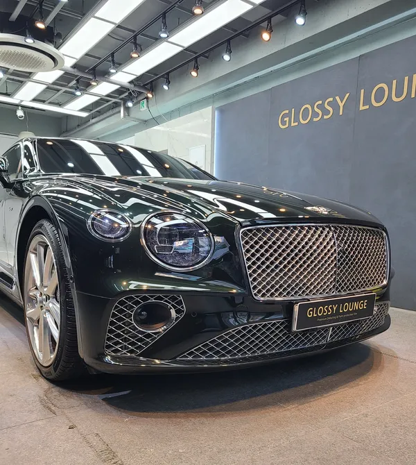 Bentley Continental GTのガラスコーティング事例 施工写真 2-2
