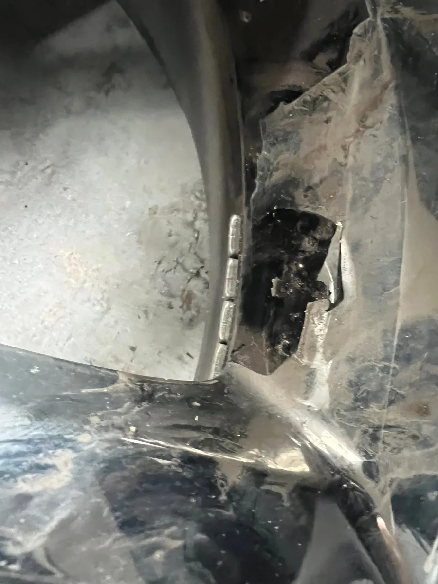 Kia Carnival wheel repair - Kia Carnival Wheel Refinishing Review — Chrome to Glossy Black photo 5