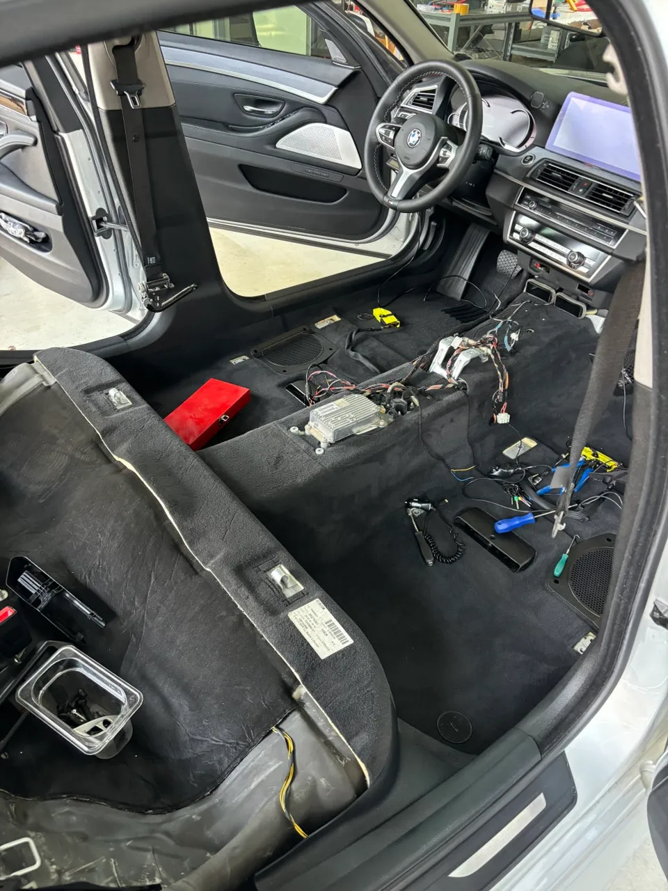 BMW 5 Series F10 interior customization installation result
