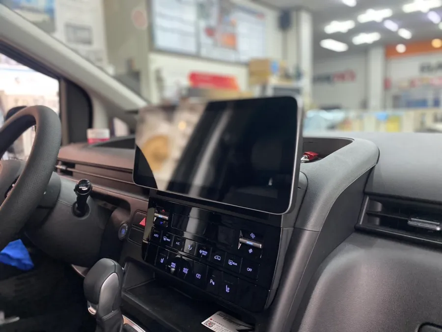 Hyundai Staria android head unit - Hyundai Staria Android Head Unit Review — Enhanced Driving Experi photo 3