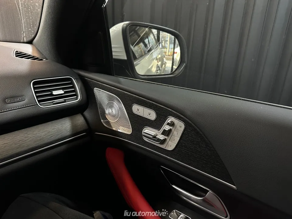 Mercedes-Benz GLE Interior Customization Review — Premium Carbon photo 2