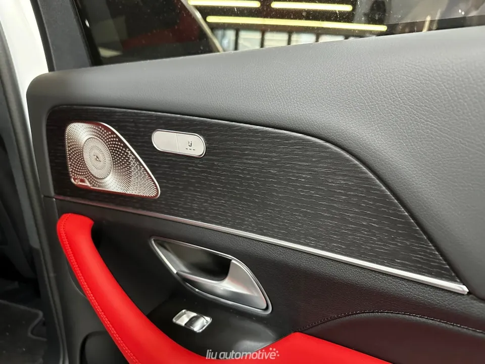 Mercedes-Benz GLE interior customization - Mercedes-Benz GLE Interior Customization Review — Premium Carbon photo 3