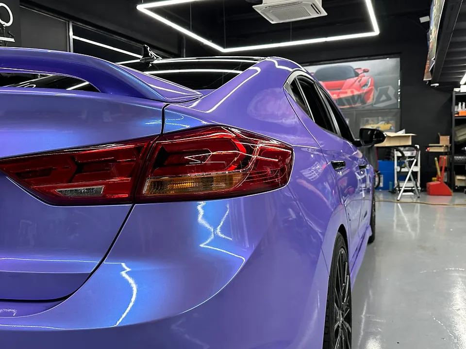 Hyundai Elantra Sportのカーラッピング事例｜費用目安・仕上がり 施工写真 3-2
