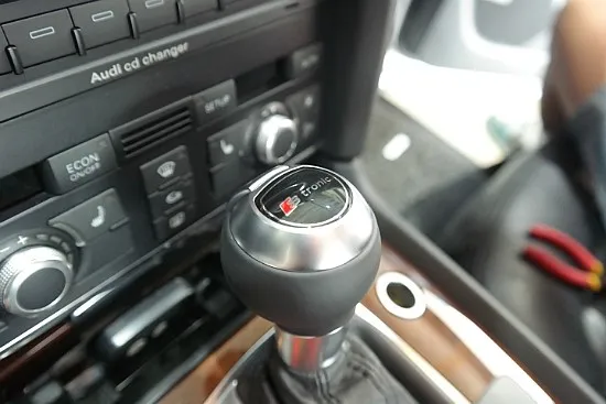 Audi Q7 steering wheel - Audi Q7 Custom Steering Wheel Upgrade Review — Enhanced Interior photo 4