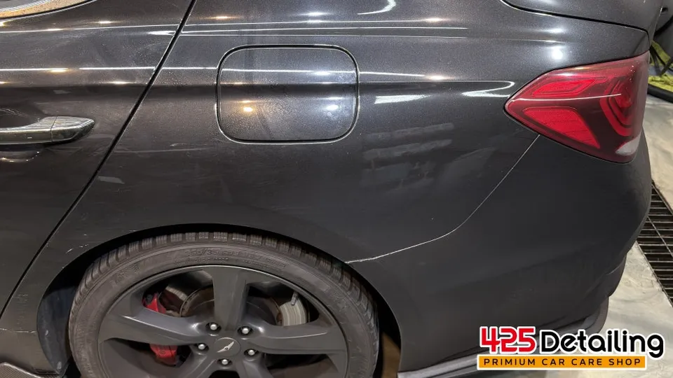 Genesis G70のガラスコーティング事例 施工写真 5