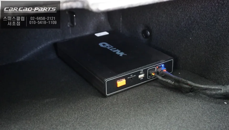 BMW MINI dash cam navigation - BMW MINI Dashcam & Navigation Review — Enhanced Safety photo 4