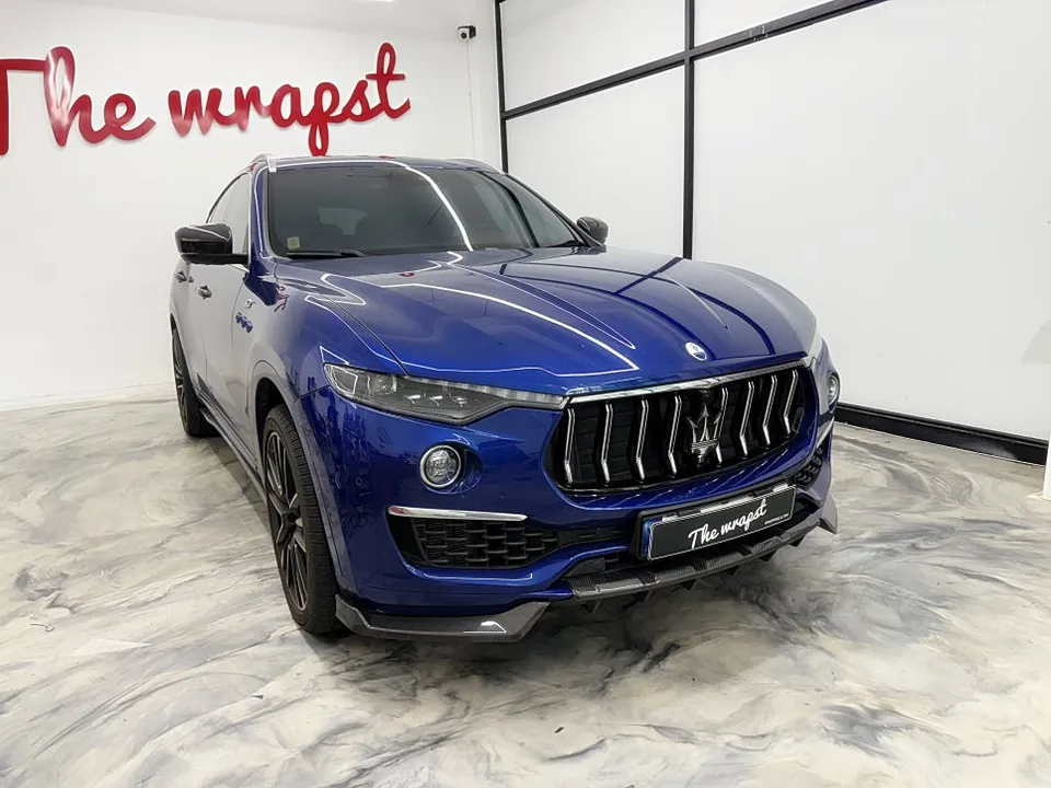 Maserati Levanteのカーラッピング事例|費用目安・仕上がり 施工写真 2-2