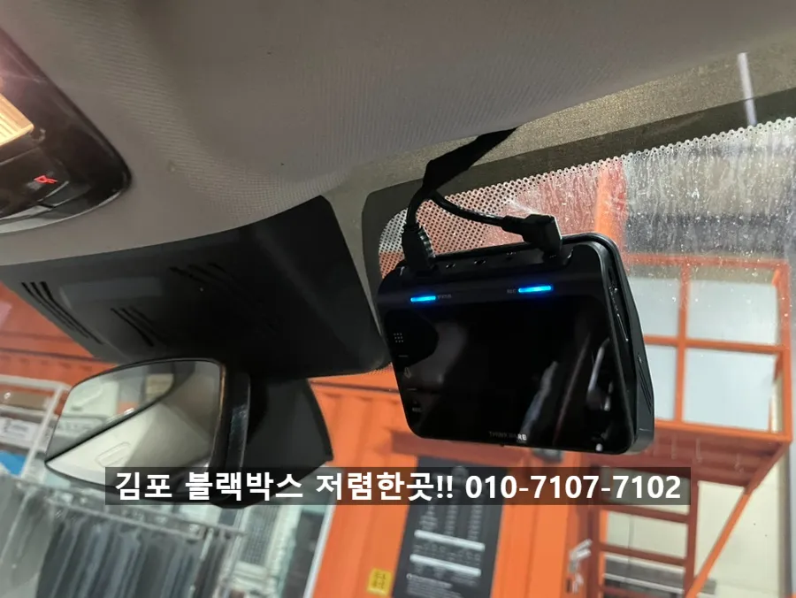 BMW X3のドラレコ取付事例｜費用目安・仕上がり 写真