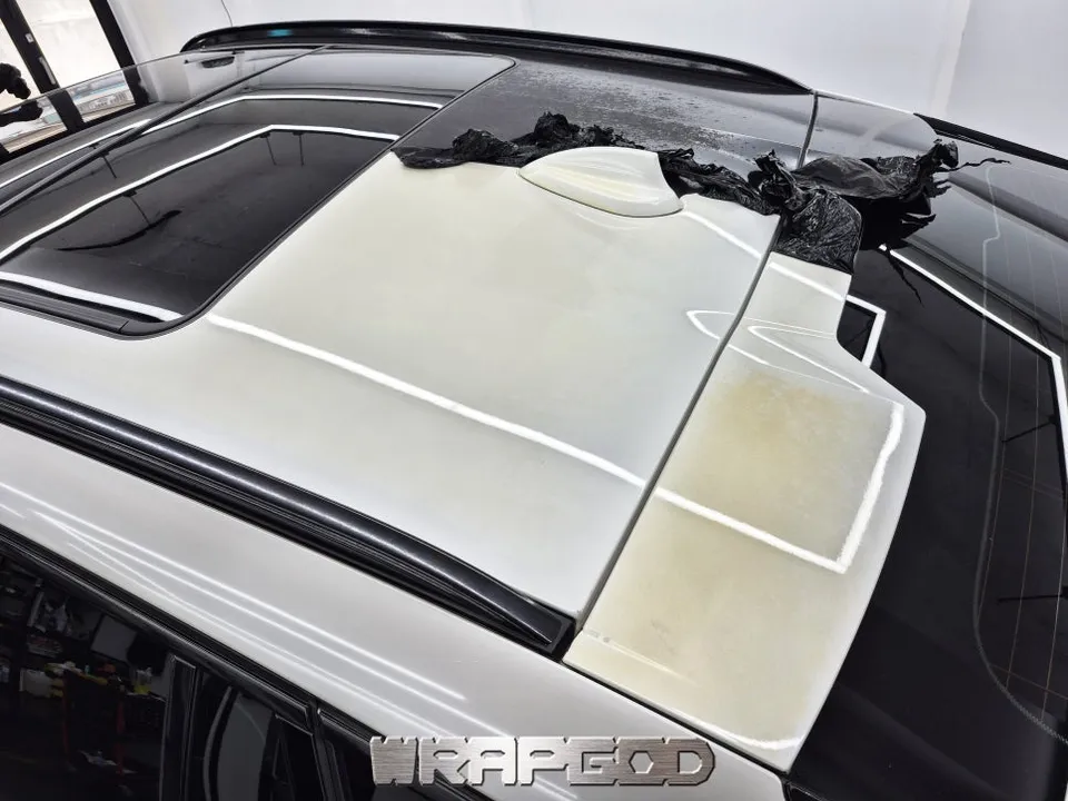 BMW X6のカーラッピング事例|ブラックPPFで高級感アップ 施工写真 2-3