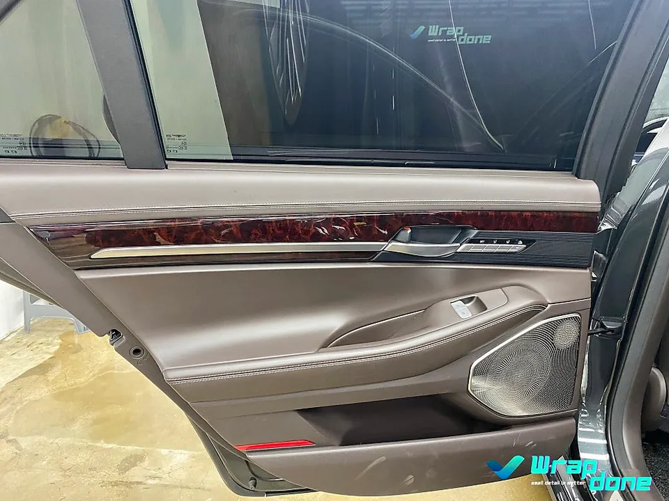 Genesis EQ900 vinyl wrap - Genesis EQ900 Interior Wrap Review: Brush Black Transformation photo 5