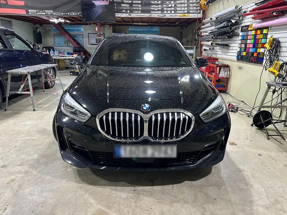 BMW 1 Series F20 vinyl wrap - BMW 1 Series F20 Vinyl Wrap Review: Satin Dark Grey Transformatio photo 3