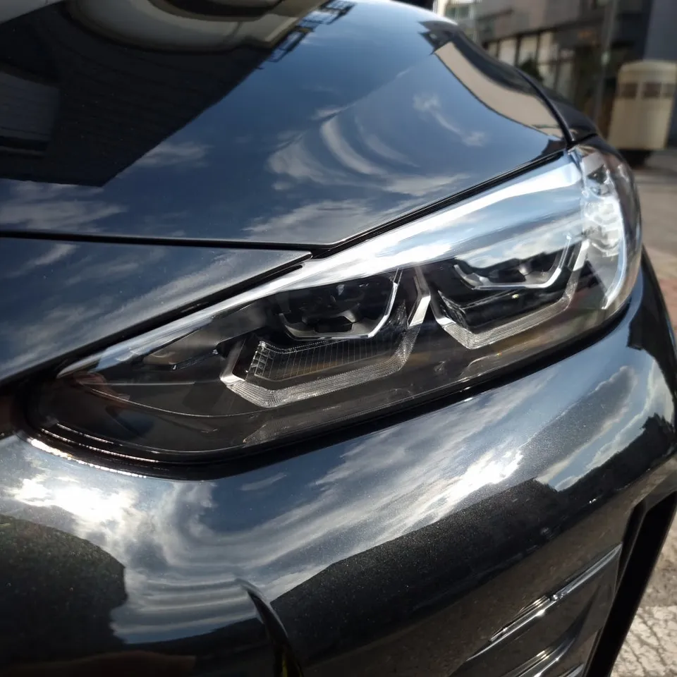 BMW i4 PPF施工事例｜費用目安と仕上がり 施工写真 1-3