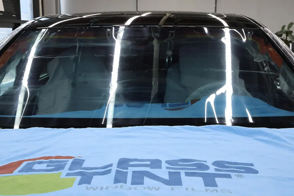 BMW 7 Series window tinting - BMW 7 Series Window Tinting Review - Glasstint Rode 70% VLT photo 4