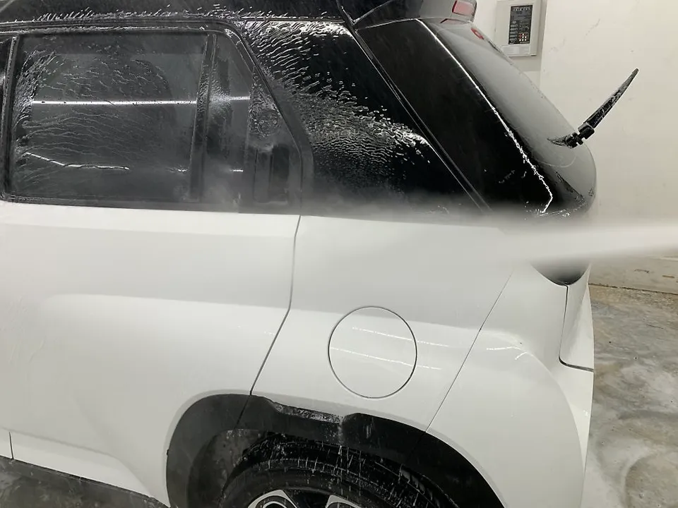 Hyundai Casperのカーラッピング事例 施工写真 4