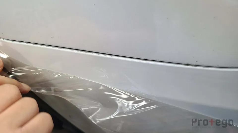 Tesla Model Y ppf - Tesla Model Y PPF Reapplication: Yellowed Film Replaced photo 5