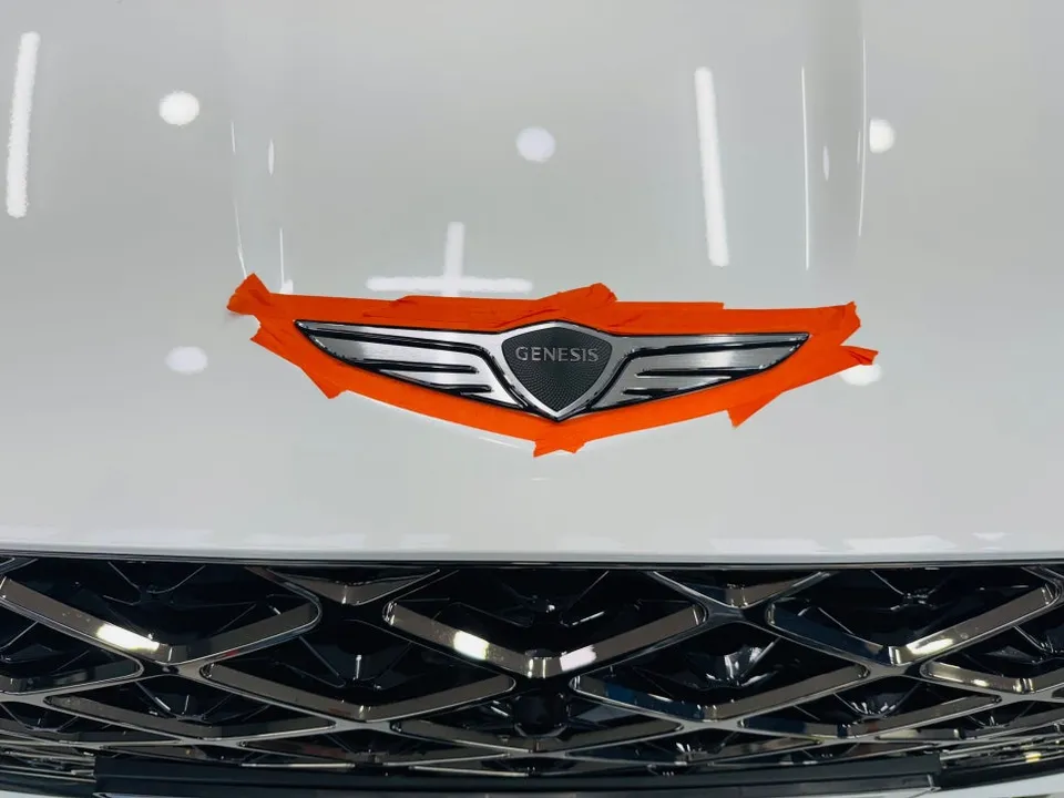 Genesis GV70のカーラッピング事例｜費用目安・仕上がり 施工写真 2-2