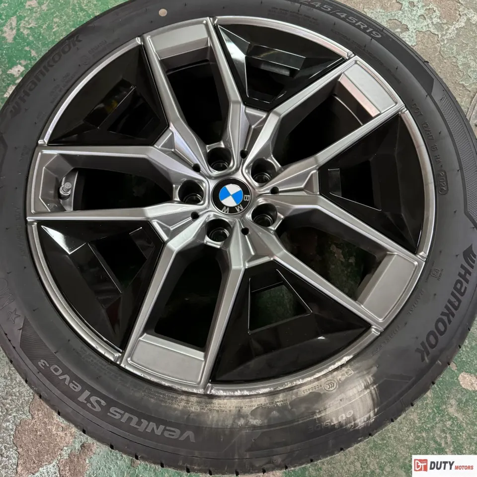 BMW 530iのホイールリペア・塗装事例 施工写真 5