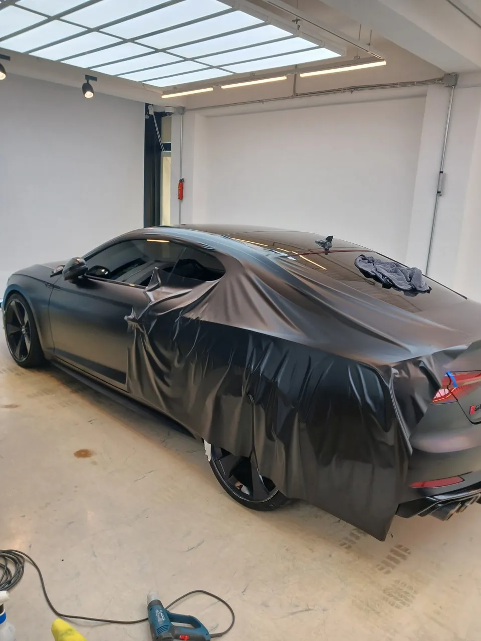 Audi A5 カーラッピング事例｜費用目安・仕上がり 施工写真 3-1