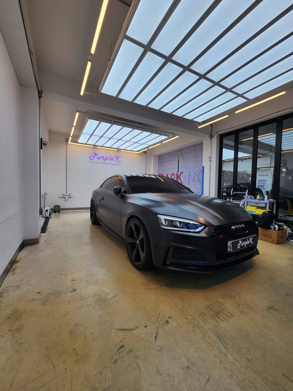 Audi A5 カーラッピング事例｜費用目安・仕上がり 施工写真 3-2
