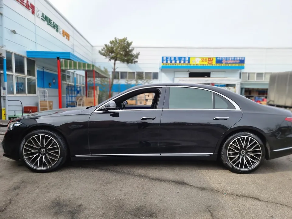 Mercedes-Benz S-Classのホイールリペア・塗装事例 施工写真 4-2