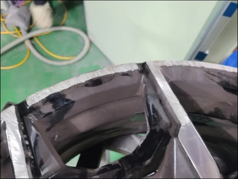 BMW X3 G01 wheel repair - BMW X3 G01 Wheel Repair & Refinishing — Gloss Black Complete photo 3