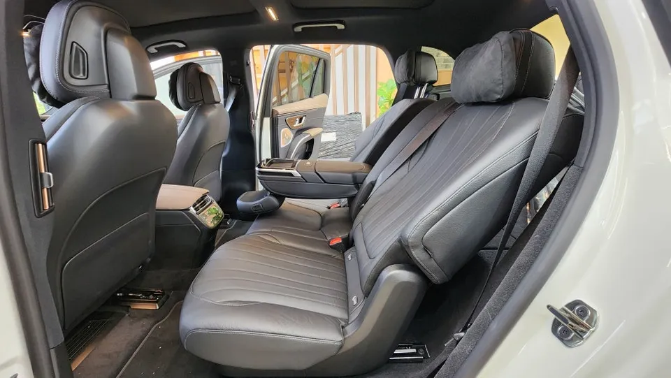 Mercedes-Benz EQS seat ventilation - Mercedes-Benz EQS Seat Climate Upgrade Review photo 4