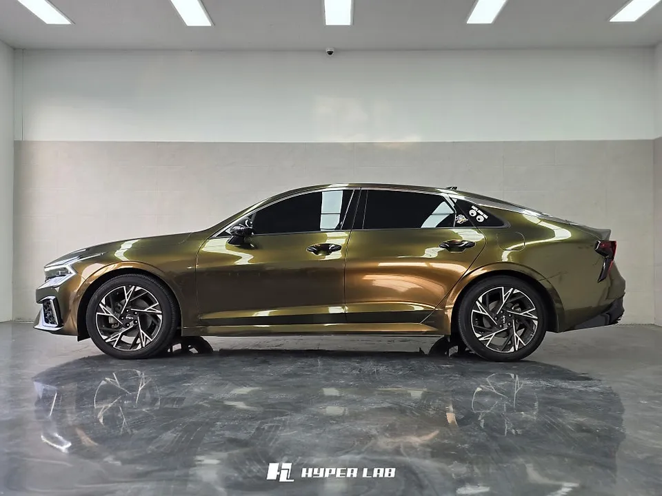 Kia K5 Vinyl Wrap Review: Ghost Midnight Gold photo 2