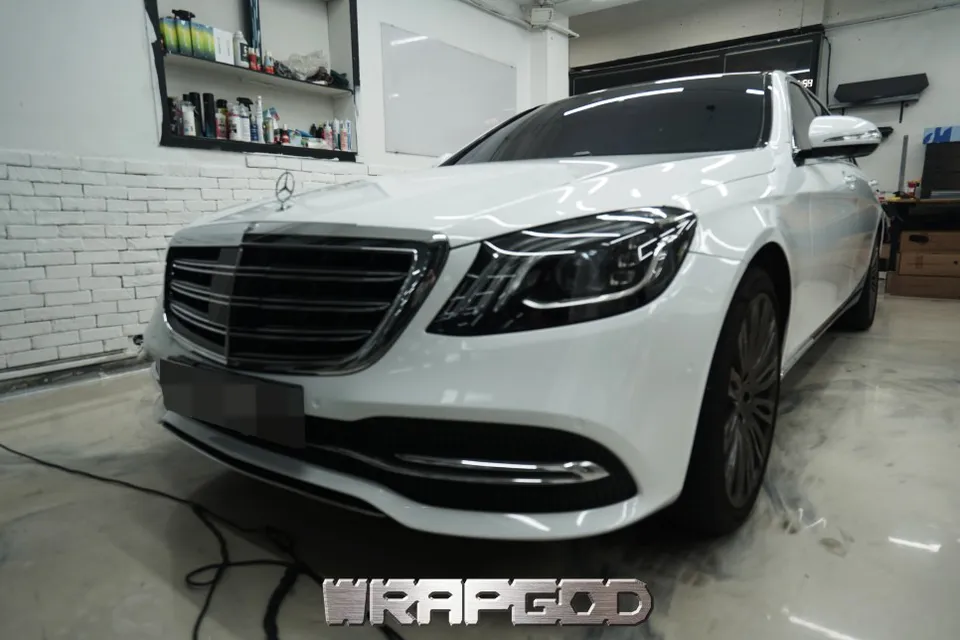 Mercedes-Benz S-Classのカーラッピング事例｜費用目安・仕上がり 施工写真 1-2