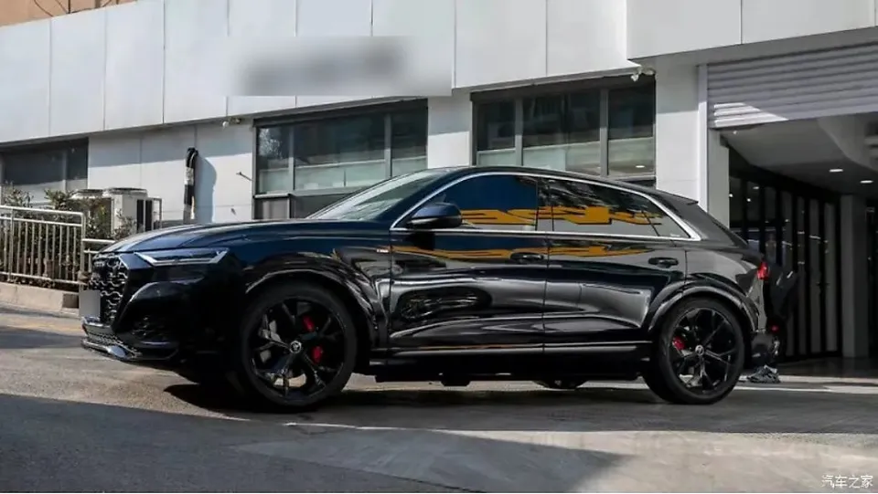 Audi Q8 body kit - Audi Q8 Body Kit Installation Review photo 3