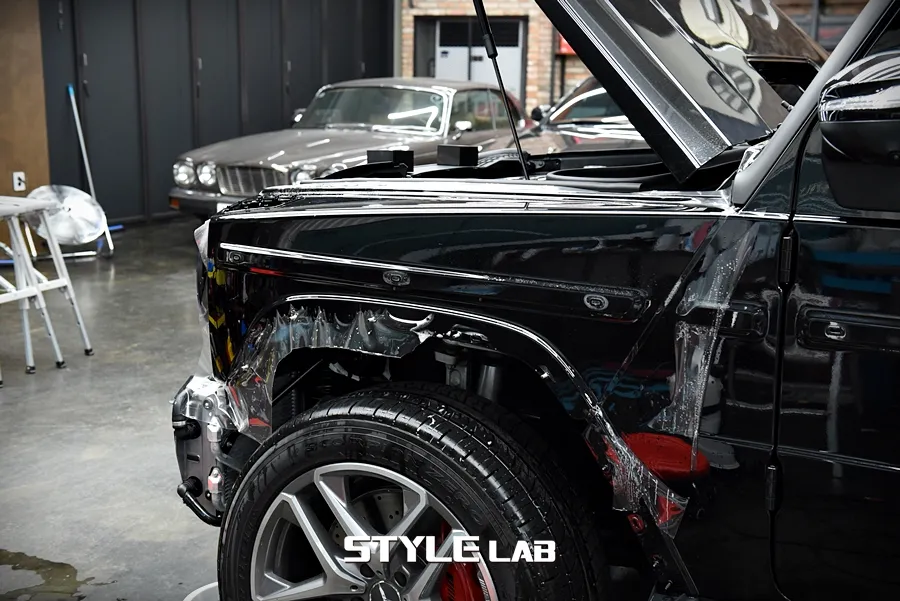 Mercedes-Benz G-WagonのPPF施工事例|韓国での実例 施工写真 1-2