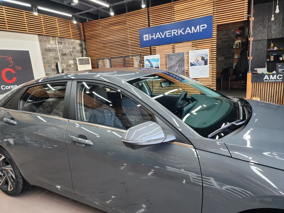 Hyundai Elantra Window Tinting Review: Ceramic Tint Benefits photo 2