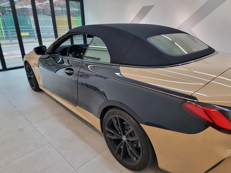 BMW 4 Seriesのカーラッピング事例|バトルグリーン 施工写真 3-1