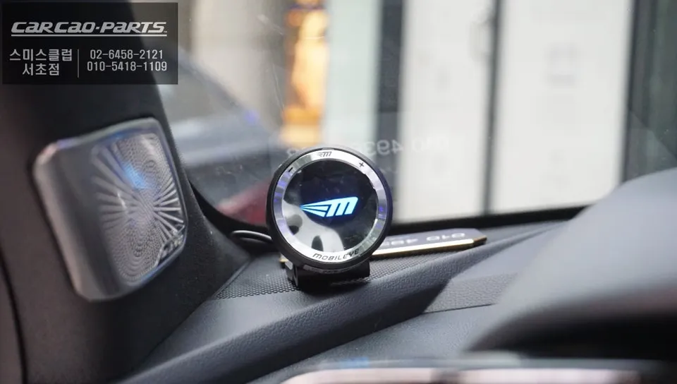 Kia Sorento MQ4 oem options - Kia Sorento MQ4 Mobileye 6K Safety Upgrade Review photo 3