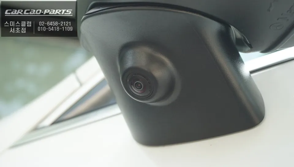 Mercedes-Benz CLA 250 surround view camera - Mercedes-Benz CLA 250 Surround View Camera Installation Review photo 5
