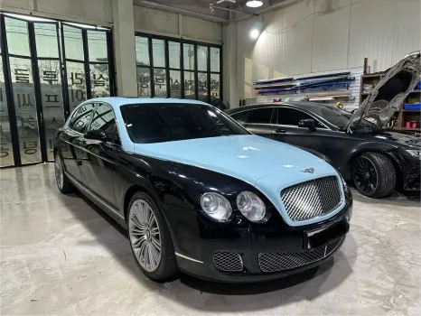 Bentley Flying Spur vinyl wrap - Bentley Flying Spur Vinyl Wrap Installation Review — Cost photo 5