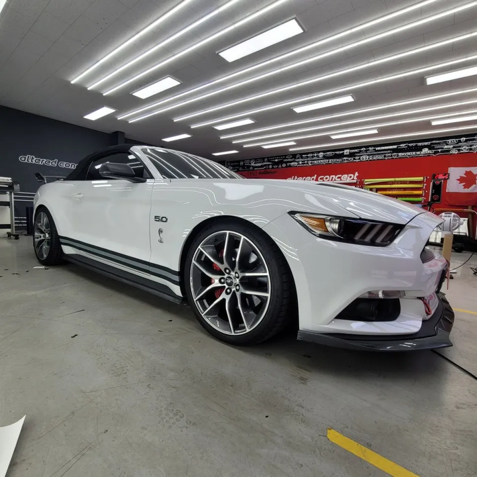 Ford Mustangのカーラッピング事例｜費用目安・仕上がり 施工写真 2-3