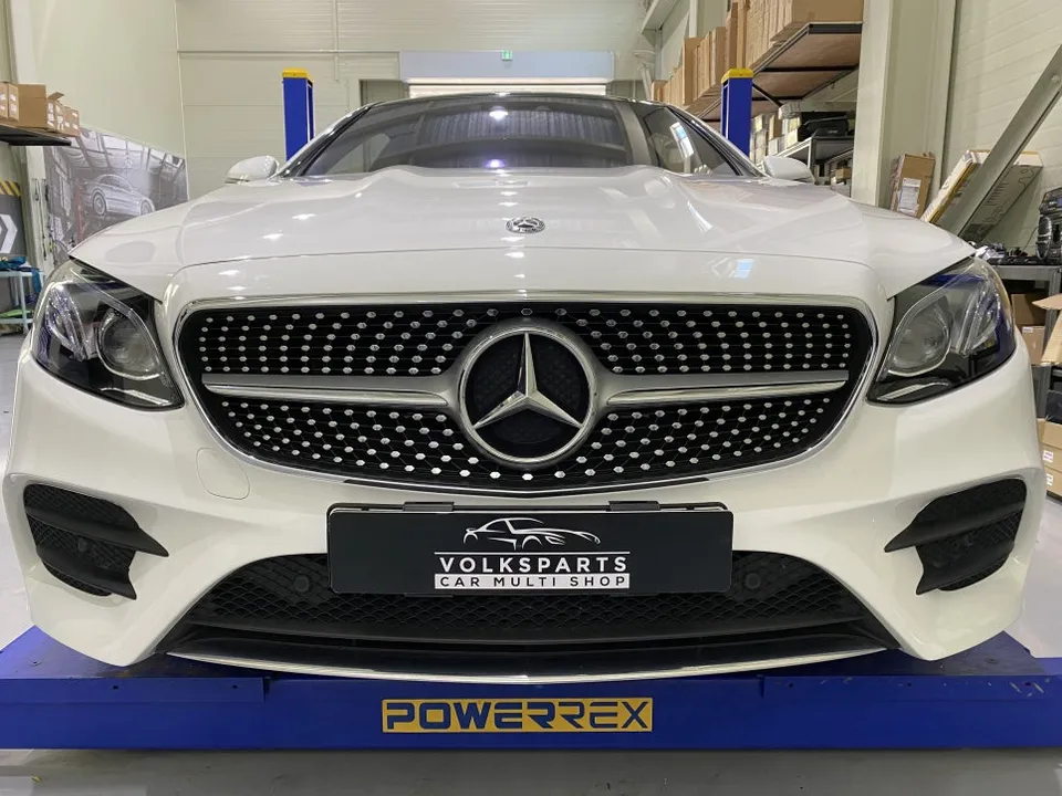 Mercedes-Benz E-Class W213 body kit - Mercedes-Benz E-Class W213 Vertical Grille Upgrade Review photo 4