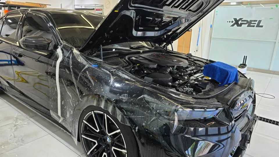 BMW M5のPPF施工事例|費用目安・仕上がり 施工写真 3-3