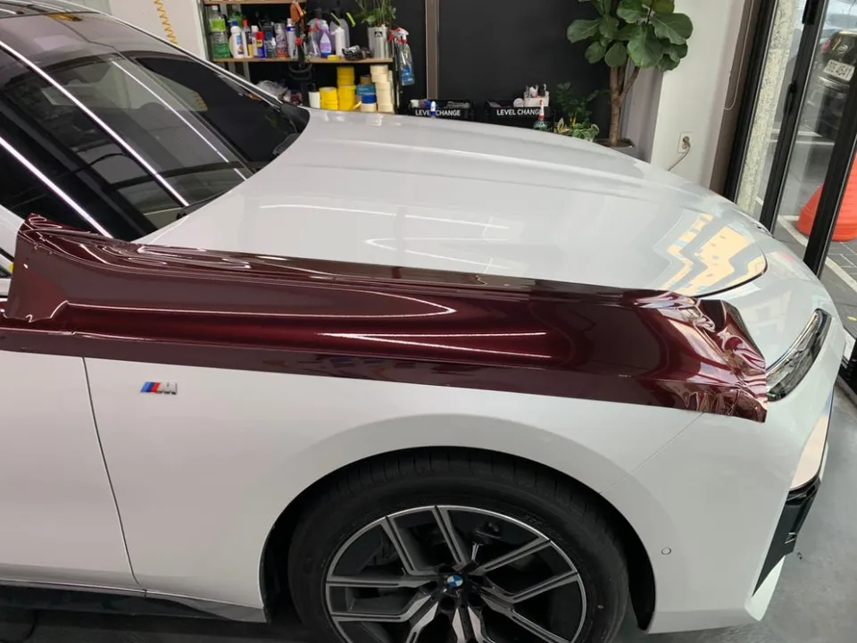 BMW 7 Seriesのガラスコーティング事例|韓国での施工例 施工写真 1-3