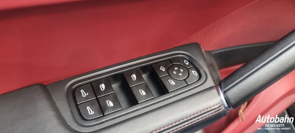 BMW 5 Seriesのガラスコーティング事例|韓国での施工参考 施工写真 1-3