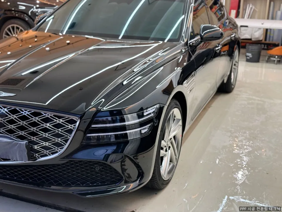 Genesis G80 PPF施工事例：費用目安と仕上がり 施工写真 3-2