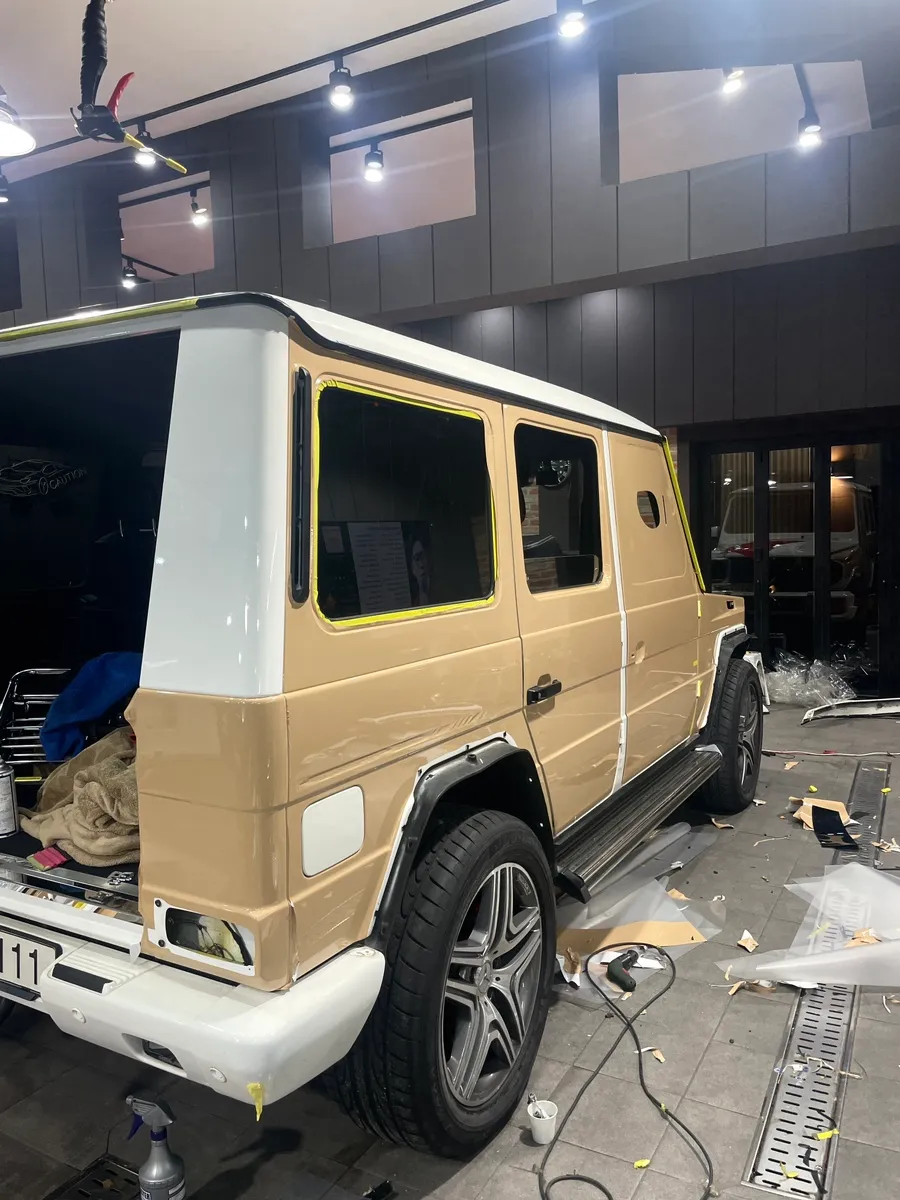 Mercedes-Benz G-Wagon vinyl wrap - Mercedes-Benz G-Wagon Vinyl Wrap Review: Cost & Results photo 4